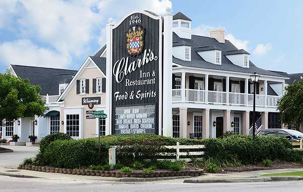 Cirkus Bør så meget Historic Clark's Inn & Restaurant | Golfing Magazine