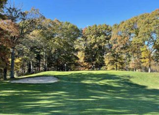 Kings Crossing Golf Club in North Kingstown, RI